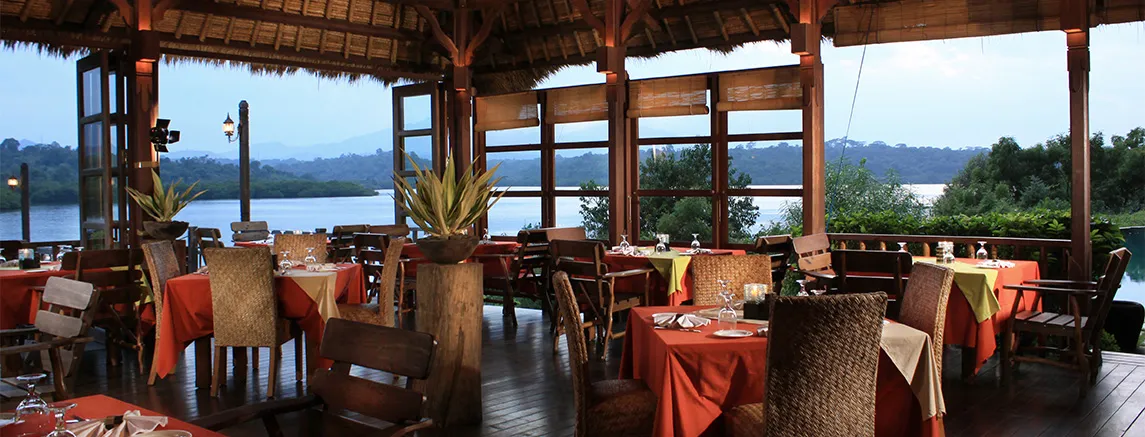 Dining — photo 3