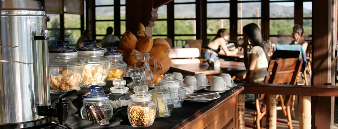 Dining — photo 2